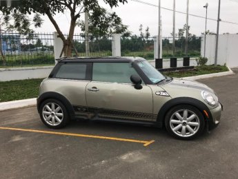 Mini Cooper S 2010 - Cần bán gấp Mini Cooper S đời 2010, xe nhập ít sử dụng