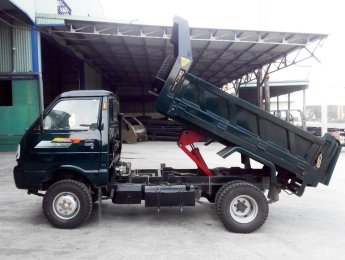 Xe tải 5000kg 2017 - Bán xe tải 1 tấn - dưới 1,5 tấn sản xuất 2017, màu xanh lục