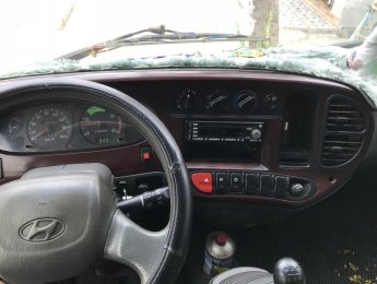 Hyundai HD 2011 - Cần bán gấp Hyundai HD đời 2011, màu xanh lam