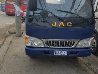 Xe tải 2500kg JAC 2018 - Bán xe tải Jac 2,4 tấn đời 2017, thùng dài 3m7, trả góp 90% toàn quốc