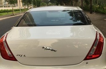 Jaguar XJL 2011 - Cần bán xe Jaguar XJL 5.0 sản xuất 2011, màu trắng, xe nhập
