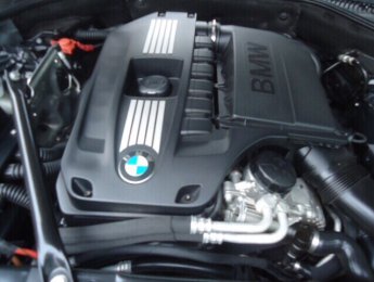 BMW 7 Series 740Li 2010 - Cần bán gấp BMW 7 Series 740Li đời 2010, màu đen, xe nhập chính chủ