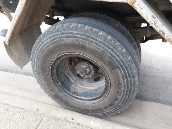 Xe tải 5 tấn - dưới 10 tấn 2008 - Cần bán xe Dongfeng (DFM) 7.5T đời 2008, màu trắng nhập khẩu nguyên chiếc, giá 180 triệu