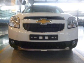 Chevrolet Orlando LT 2018 - Bán ô tô Chevrolet Orlando LT đời 2018, màu trắng, giá chỉ 639 triệu