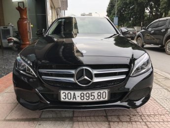 Mercedes-Benz Smart GLC 250 2017 - Bán Mercedes GLC 250, màu xanh, nội thất kem