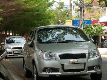 Chevrolet Aveo LT 2015 - Bán ô tô Chevrolet Aveo LT năm sản xuất 2015, màu bạc