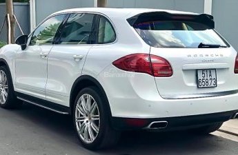 Porsche Cayenne 2013 - Bán Porsche Cayenne năm 2013 màu trắng, 2 tỷ 790 triệu, xe nhập