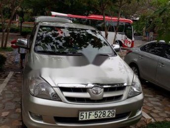 Toyota Innova 2006 - Cần bán Toyota Innova 2006 xe gia đình, giá tốt