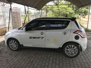 Suzuki Swift 2016 - Cần bán xe Suzuki Swift năm sản xuất 2016, hai màu