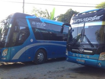 Hyundai Universe 2013 - Bán Hyundai Universe sản xuất 2013, màu xanh lam, xe nhập