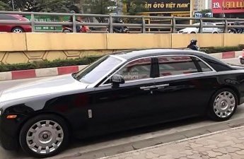 Rolls-Royce Ghost 2012 - Bán Rolls-Royce Ghost EWB 6.6 V12 đời 2012, màu đen, nhập khẩu