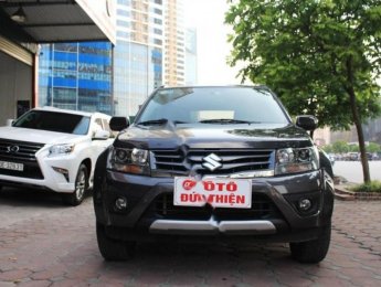 Suzuki Grand vitara 2.0 2017 - Bán Suzuki Grand vitara 2.0 đời 2017, màu xám, xe nhập