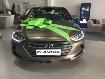 Hyundai Elantra  1.6MT   2018 - Bán xe Hyundai Elantra 1.6MT 2018, giao ngay  