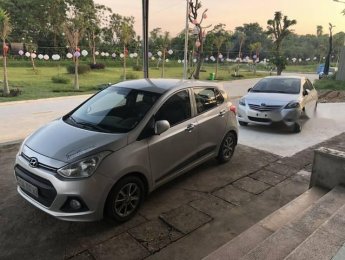 Hyundai Grand i10 2015 - Bán ô tô Hyundai Grand i10 sản xuất năm 2015, màu bạc