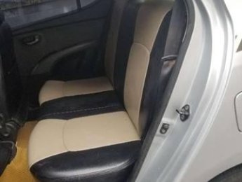 Hyundai i10 2008 - Bán Hyundai i10 sản xuất 2008, màu bạc, nhập khẩu nguyên chiếc chính chủ, 179tr