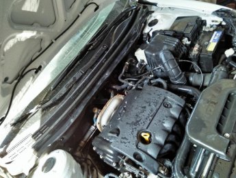 Hyundai Avante 2011 - Cần bán Hyundai Avante đời 2011, màu trắng