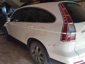 Honda CR V   2011 - Cần bán lại xe Honda CR V năm sản xuất 2011, màu trắng