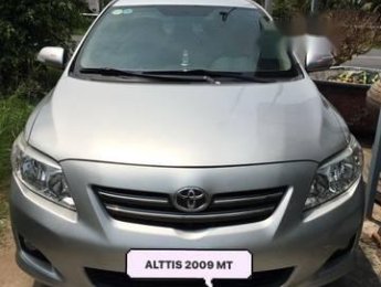 Toyota Corolla altis 2009 - Bán ô tô Toyota Corolla altis sản xuất 2009, màu bạc số sàn