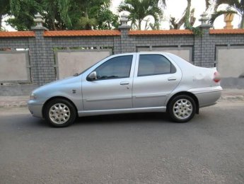 Fiat Siena HLX  2003 - Bán xe Fiat Siena HLX năm sản xuất 2003, màu bạc 