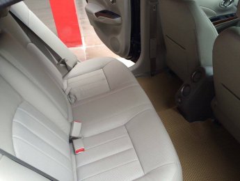 Nissan Sunny XV-SE 2017 - Cần bán xe Nissan Sunny 1.5AT 2017 màu bạc, xe nhà ít sử dụng
