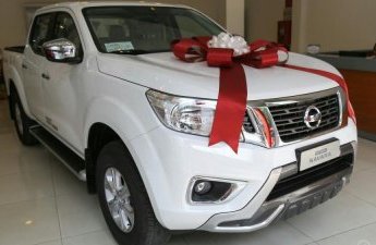 Nissan Navara EL 2018 - Cần bán xe bán tải Nissan Navara EL nhập nguyên chiếc, có sẵn màu giao ngay