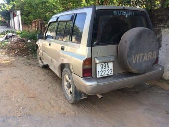 Suzuki Vitara 2005 - Cần bán xe Suzuki Vitara đời 2005, màu bạc