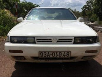 Nissan Cefiro 1992 - Cần bán lại xe Nissan Cefiro đời 1992, màu trắng