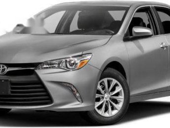 Toyota Camry 2017 - Chính chủ bán Toyota Camry năm sản xuất 2017, màu bạc
