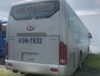 Hyundai Universe Xpress Luxury 2008 - Cần bán Hyundai Universe Xpress Luxury 2008, màu bạc, xe đẹp không tì vết, zin 99%