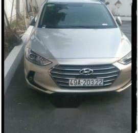 Hyundai Lantra MT 2018 - Bán Hyundai Lantra MT năm 2018, xe còn mới