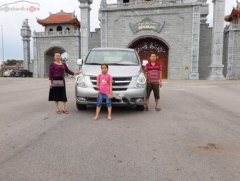 Hyundai Grand Starex 2011 - Bán Hyundai Grand Starex sản xuất 2011, màu bạc, nhập khẩu