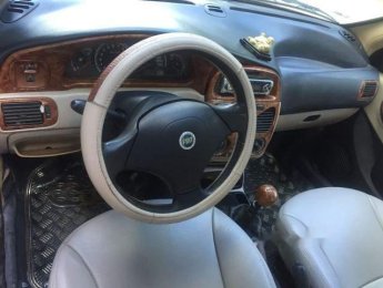 Fiat Albea HLX 1.6 2004 - Bán Fiat Albea HLX 1.6 đời 2004, màu đỏ, nhập khẩu 
 