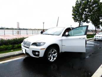 BMW X6 2009 - Bán BMW X6 nhập khẩu Mỹ, đời 2009, trắng