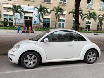 Volkswagen New Beetle 1.6 AT 2009 - Chính chủ bán Volkswagen New Beetle 1.6 AT, năm 2010, màu trắng, xe nhập