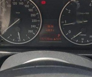 BMW 3 Series  320i   2010 - Bán ô tô BMW 3 Series 320i năm sản xuất 2010, xe zin nguyên bản toàn thân chỉnh điện