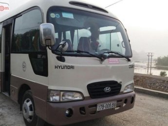 Hyundai County 2001 - Bán xe Hyundai County sản xuất 2001, màu kem (be), nhập khẩu nguyên chiếc