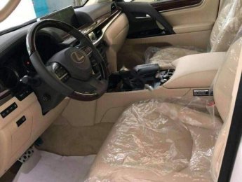 Lexus LX 570 Super Sport 2018 - Bán ô tô Lexus LX 570 Super Sport sản xuất năm 2018, màu trắng, xe nhập