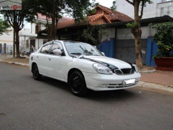 Daewoo Nubira II 2002 - Cần bán gấp Daewoo Nubira II đời 2002, màu trắng 