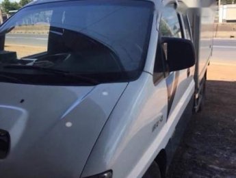 Hyundai Libero   2006 - Cần bán xe Hyundai Libero sản xuất năm 2006, màu trắng, xe nhập  