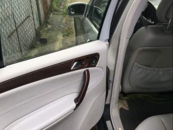 Mercedes-Benz C class 2003 - Bán Mercedes 2003, màu bạc, nhập khẩu, 215 triệu