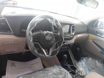 Hyundai Tucson 2.0 AT 2018 - Bán ô tô Hyundai Tucson 2.0 AT sản xuất 2018, màu đen