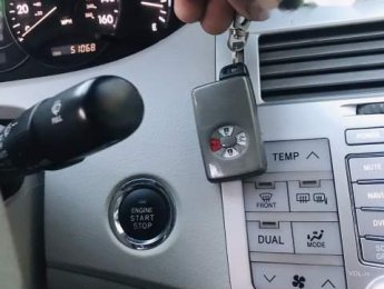 Toyota Avalon   2006 - Bán ô tô Toyota Avalon sản xuất 2006, màu đen, xe nhập ít sử dụng