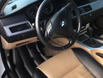 BMW 5 Series 525i 2004 - Bán BMW 525i sản xuất 2004, màu trắng, nhập khẩu còn mới
