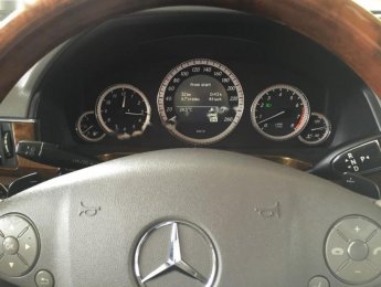 Mercedes-Benz E class E300 2010 - Bán Mercedes E300 năm 2010, màu trắng số tự động giá cạnh tranh