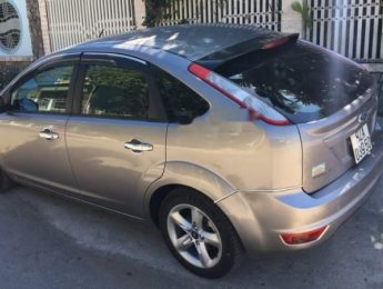 Ford Focus   2011 - Cần bán lại xe Ford Focus sản xuất năm 2011, màu nâu, số tự động