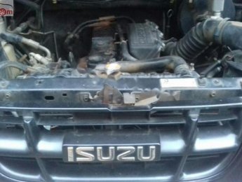 Isuzu Hi lander V spec 2004 - Cần bán Isuzu Hi Lander V Spec đời 2004, màu đen, xe đẹp, máy dầu cực ngon