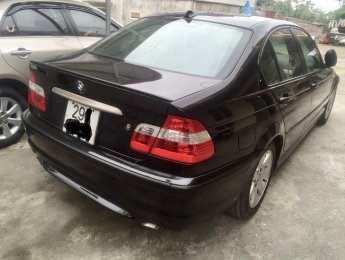 BMW 3 Series  318i Sport 2004 - Cần bán BMW 3 Series năm 2004, màu đen, xe nhập giá cạnh tranh