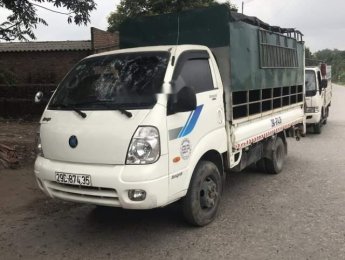 Kia Bongo III 2004 - Bán Kia Bongo III 2004, màu trắng, xe đẹp có thiết bị nâng hạ