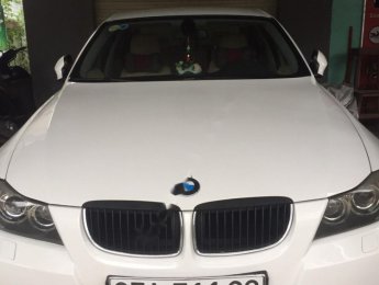 BMW 3 Series 320i 2007 - Bán BMW 3 Series 320i sản xuất năm 2007, màu trắng, xe nhập 