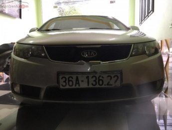 Kia Forte 1.6 MT 2010 - Bán xe cũ Kia Forte 1.6 MT 2010, màu bạc, xe nhập như mới 